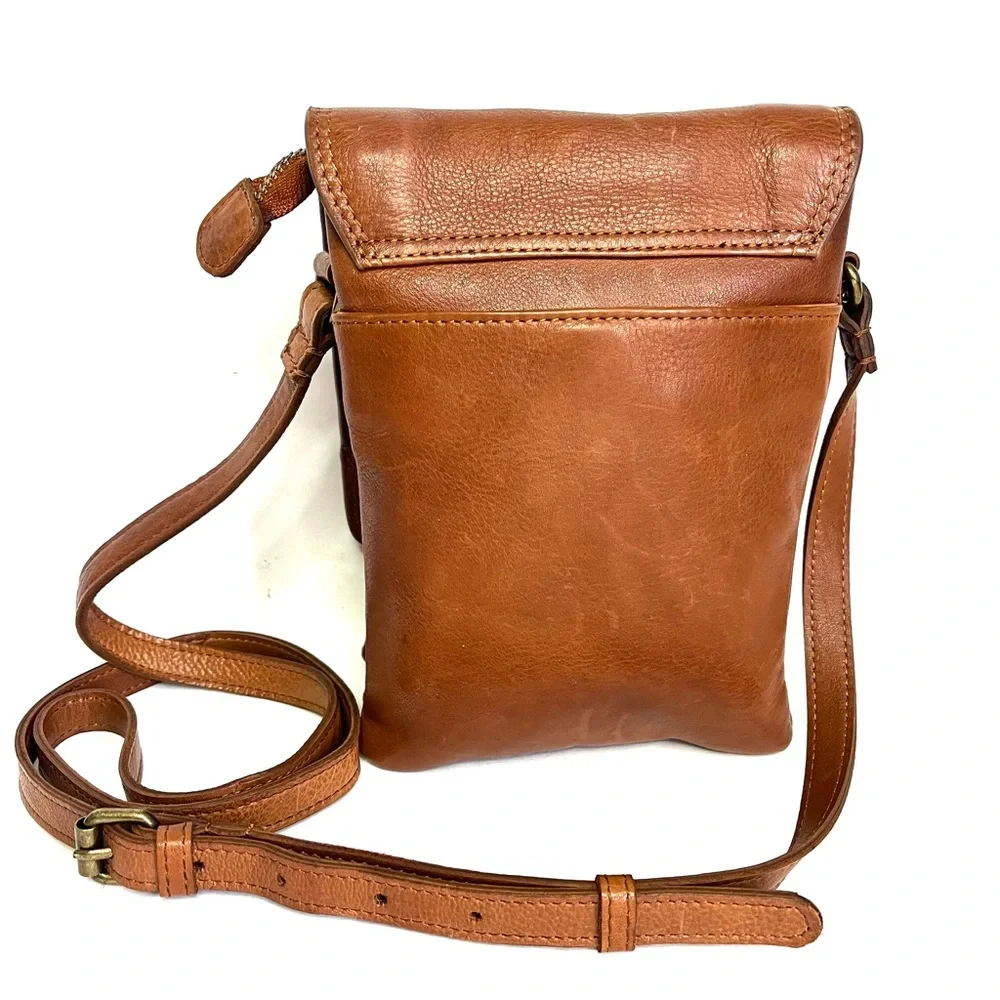 Oak & Tan Linzia Cognac Leather Crossbody Bag - Picture 2 of 14